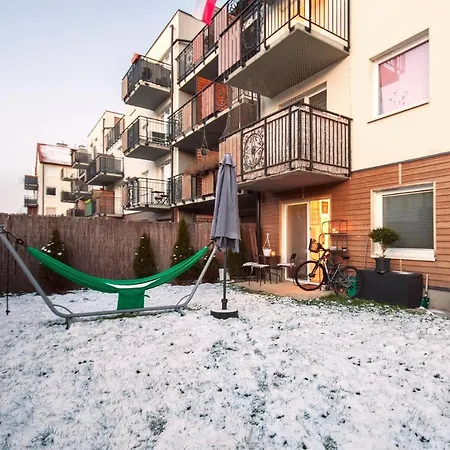 דירה Urocze Mieszkanie Z Ogrodkiem I Bezplatny Parking ורוצלב